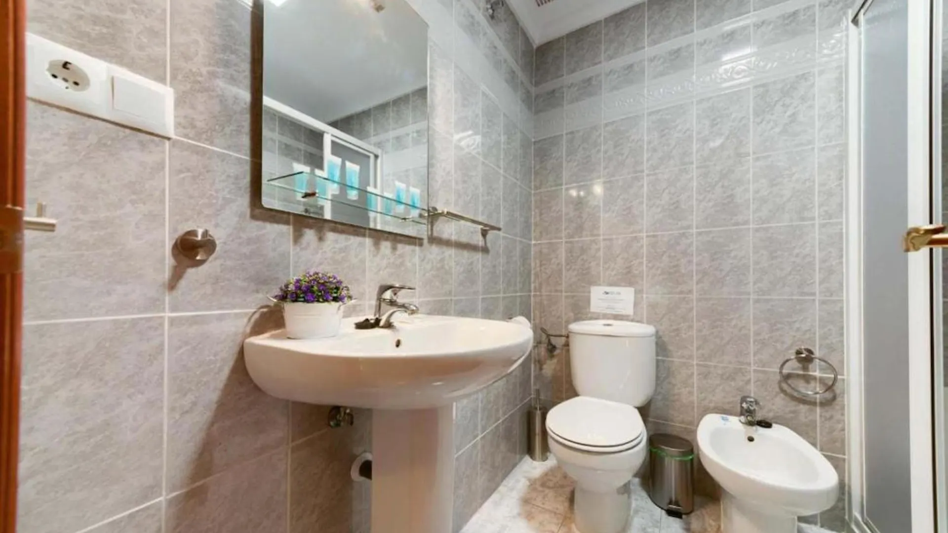 Apartment Holidays2Malaga Train Station Area Spain