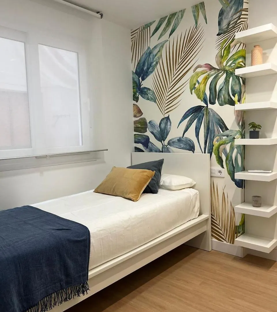 Apartment Holidays2Malaga Train Station Area