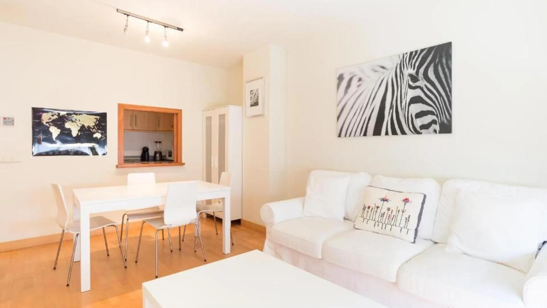 Apartment Holidays2Malaga Train Station Area