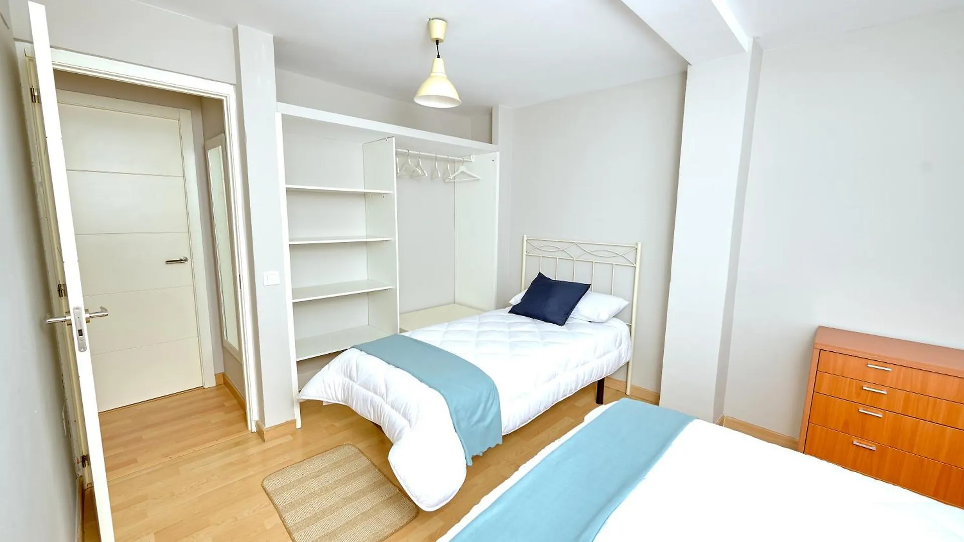Apartment Holidays2Malaga Train Station Area Spain