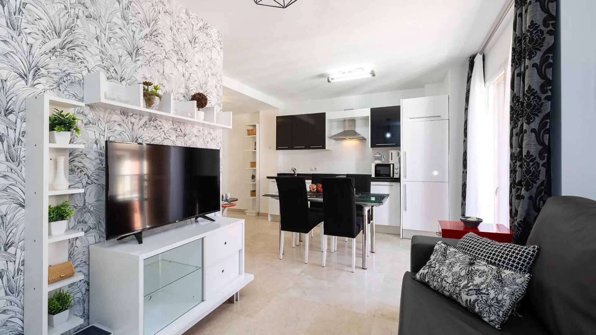 Apartment Holidays2Malaga Train Station Area Spain
